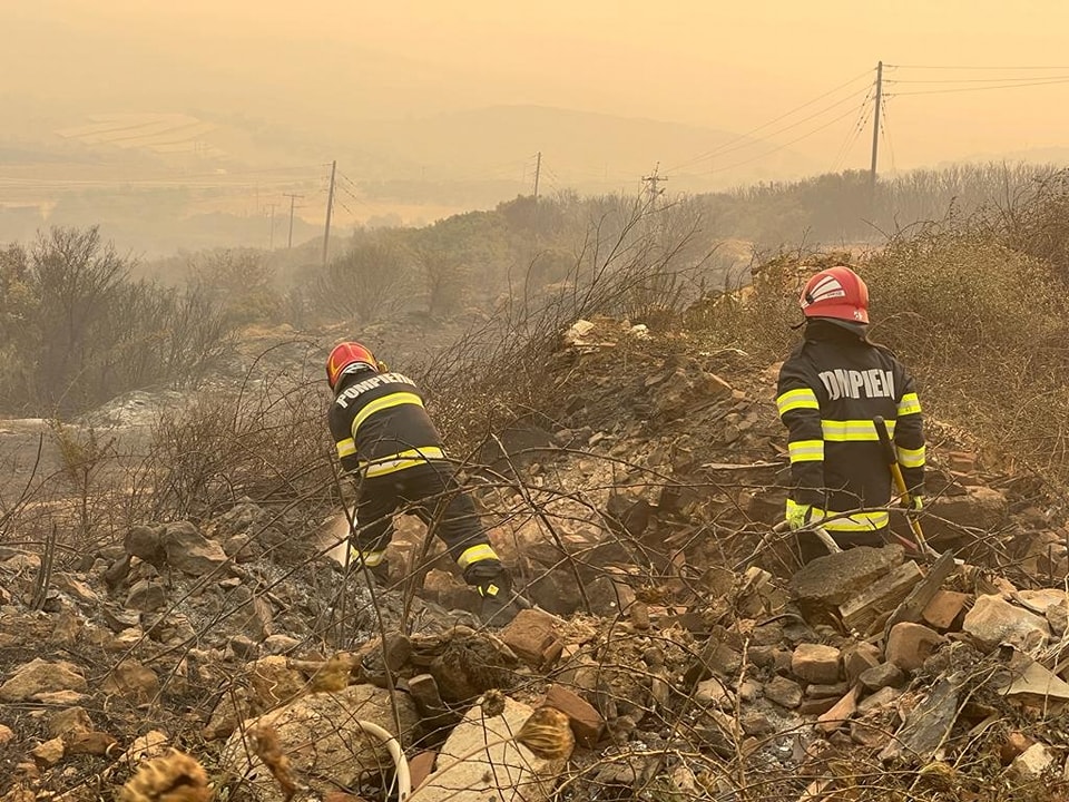 Grecia: se mentine pericolul major de producere a incendiilor de vegetatie