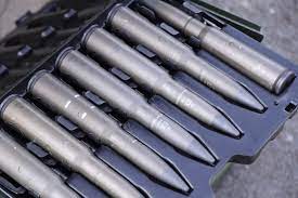 Uniunea Europeana aloca 500 de milioane EUR pentru a intensifica productia de munitii, dintr-un total de 2 miliarde EUR pentru consolidarea industriei de aparare a UE