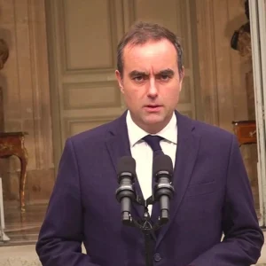 Lecornu cere autorităților restricții de circulație după haosul din weekend
